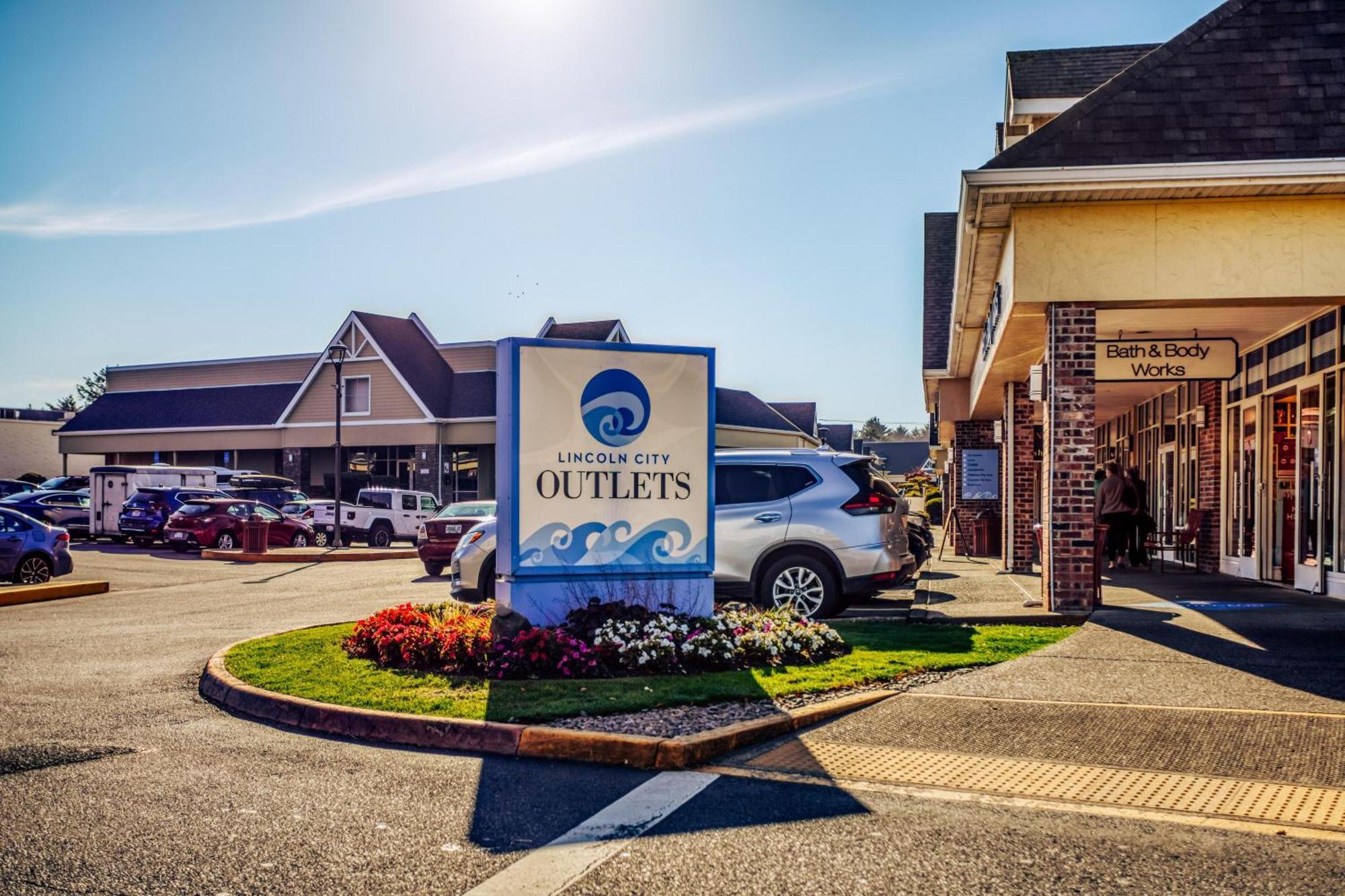 The Mermaid Lincoln City Exterior photo